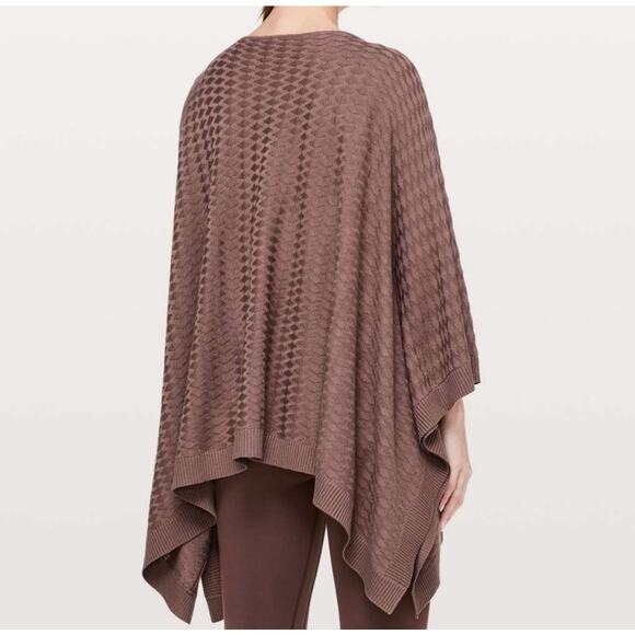 Lululemon Divinity Cashmere Blend Poncho – One Size (OS) - Picture 7 of 10